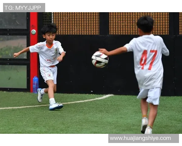 追逐梦想的脚步我要努力成为足球明星的奋斗之路 追逐梦想的脚步我要努力成为足球明星的奋斗之路