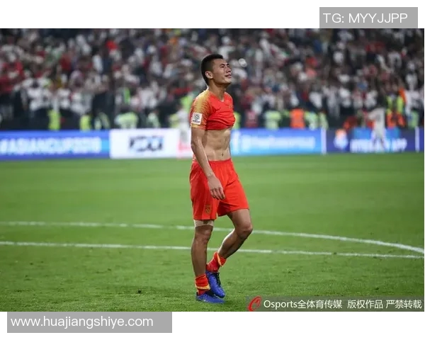 昔日足球明星退役后现身发胖引发热议网友感慨岁月无情 昔日足球明星退役后现身发胖引发热议网友感慨岁月无情